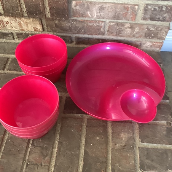 Chip n Dip Platter with Matching Bowls. Hot pink - Picture 2 of 5